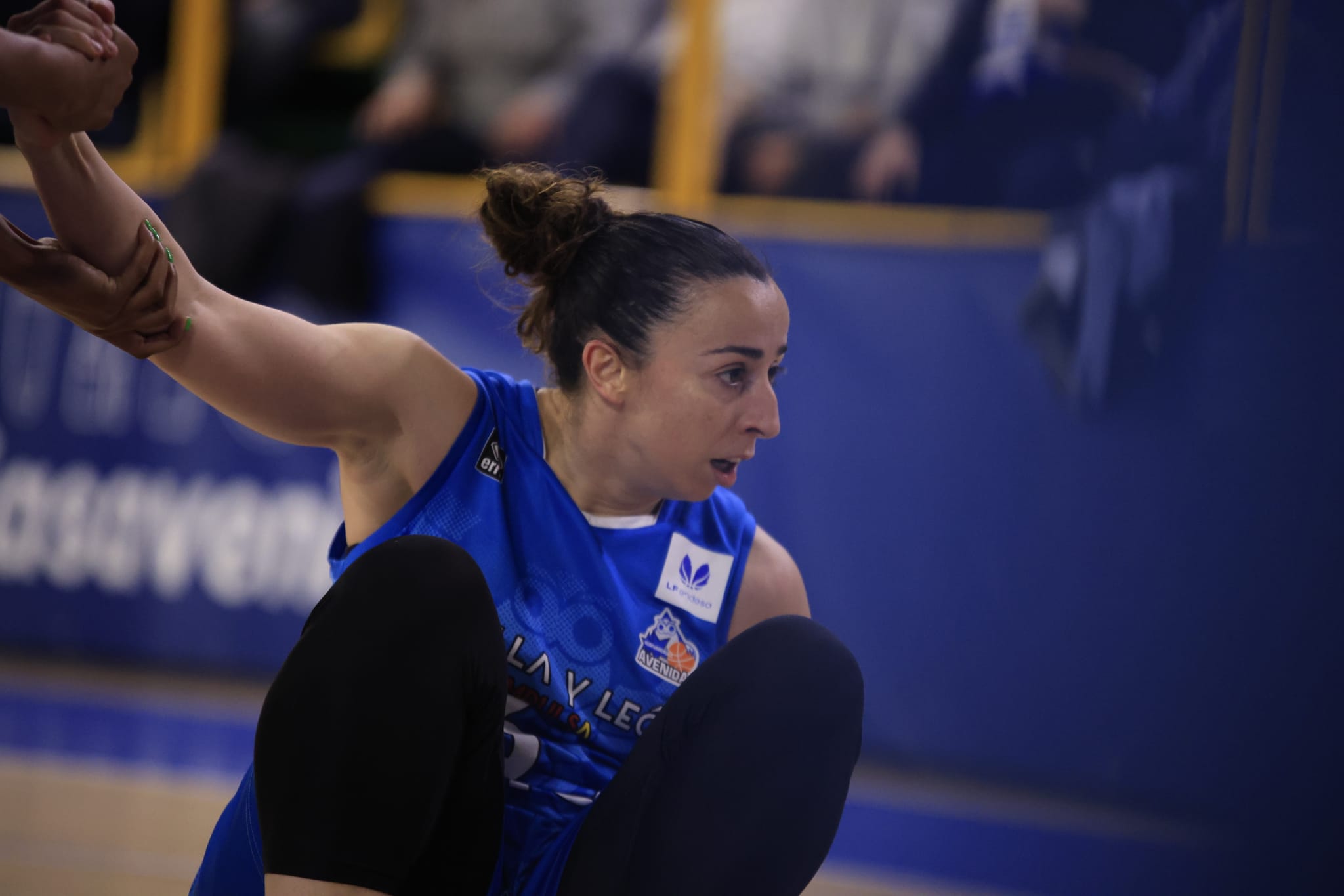 Avenida remonta y jugará las semifinales ante Girona