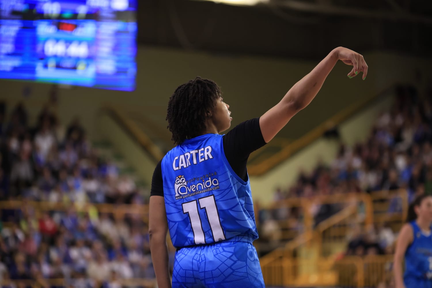 Avenida remonta y jugará las semifinales ante Girona