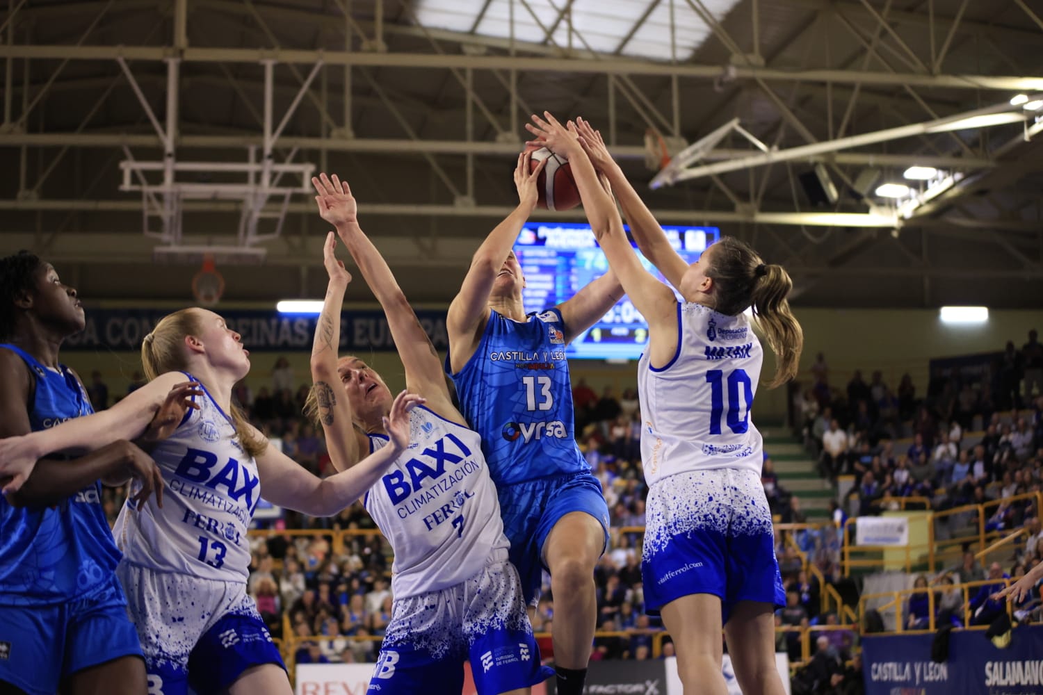 Avenida remonta y jugará las semifinales ante Girona