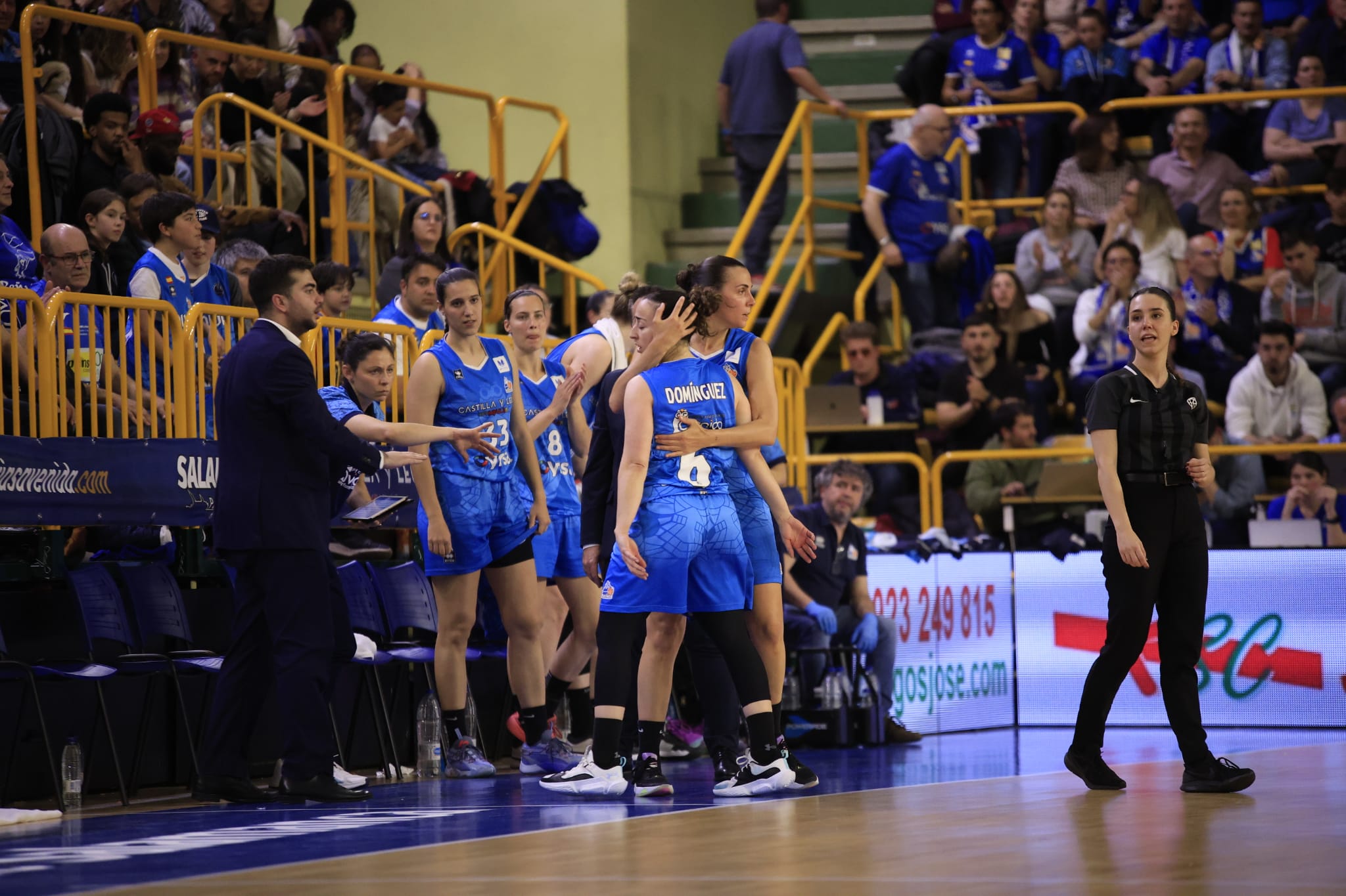 Avenida remonta y jugará las semifinales ante Girona