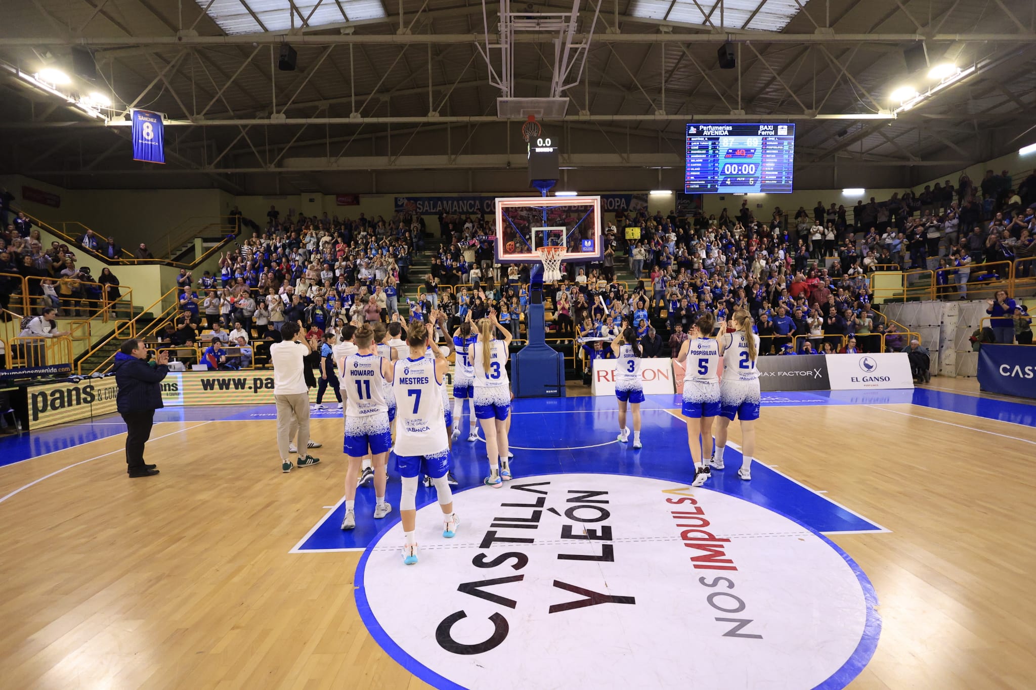 Avenida remonta y jugará las semifinales ante Girona