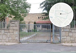 Acceso, abierto, a la antigua residencia.