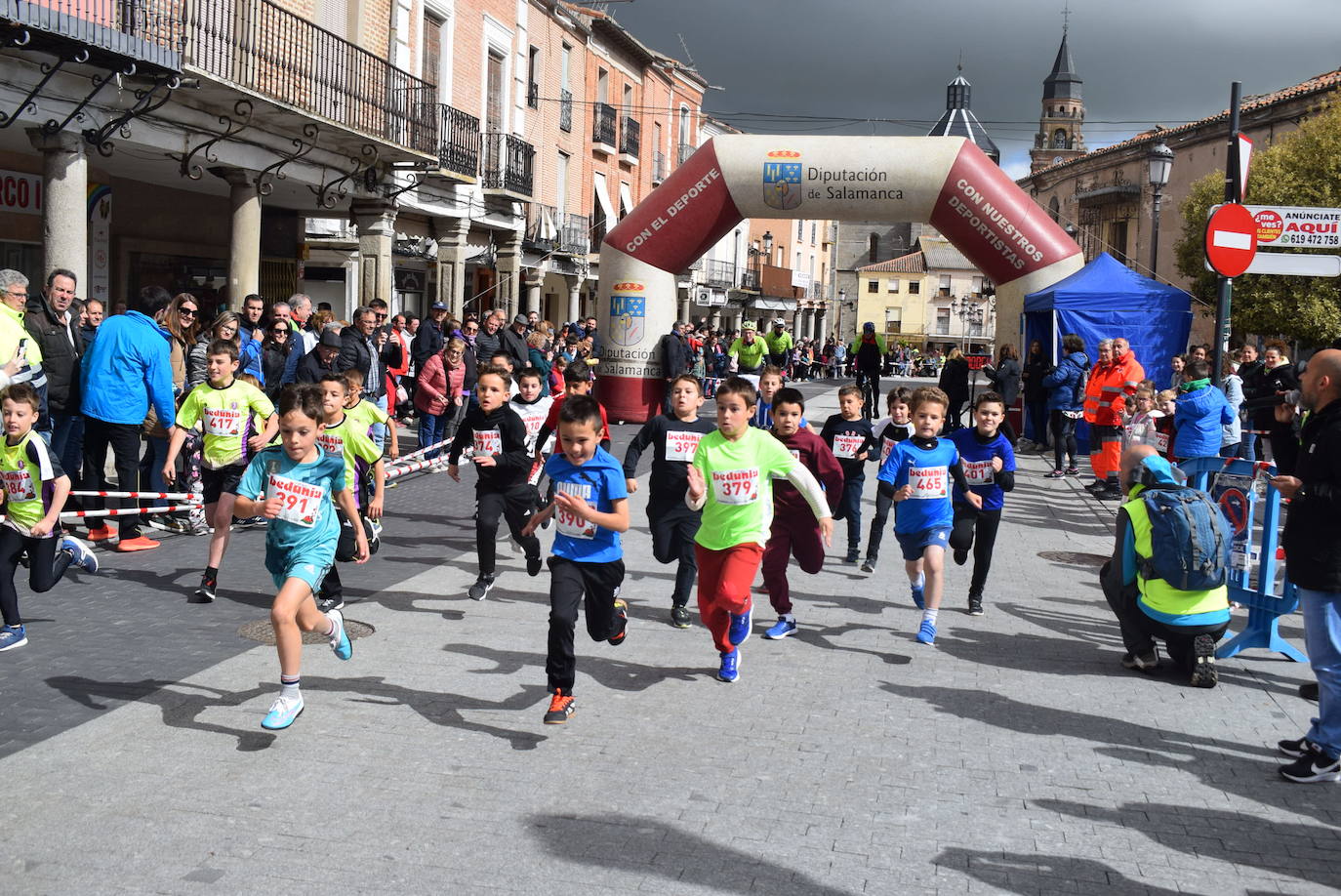 Ignacio Comillas y Sara Izquierdo ganan la XXX Carrera Peñarandina Hijos, Padres y Abuelos 1 de Mayo