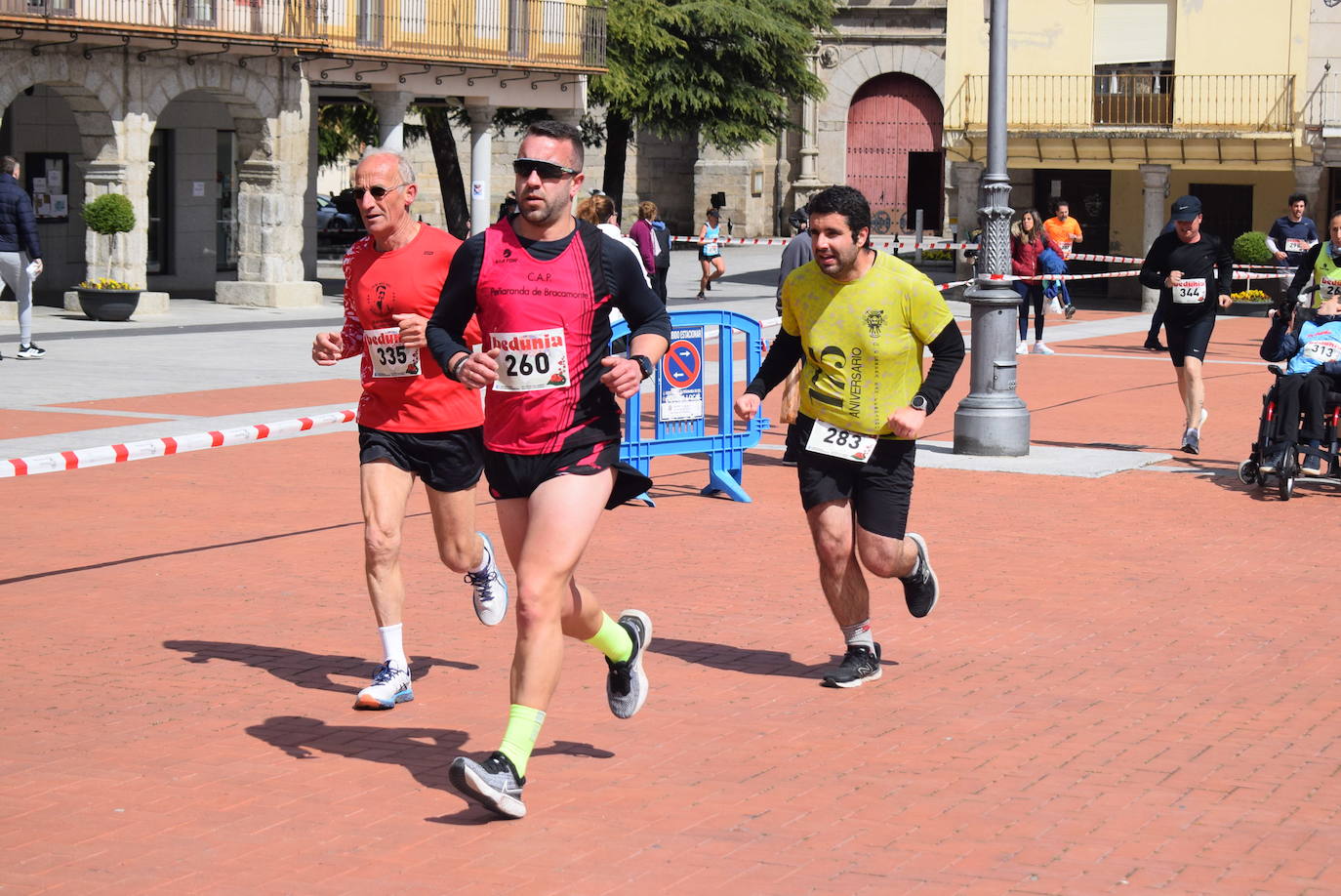 Ignacio Comillas y Sara Izquierdo ganan la XXX Carrera Peñarandina Hijos, Padres y Abuelos 1 de Mayo