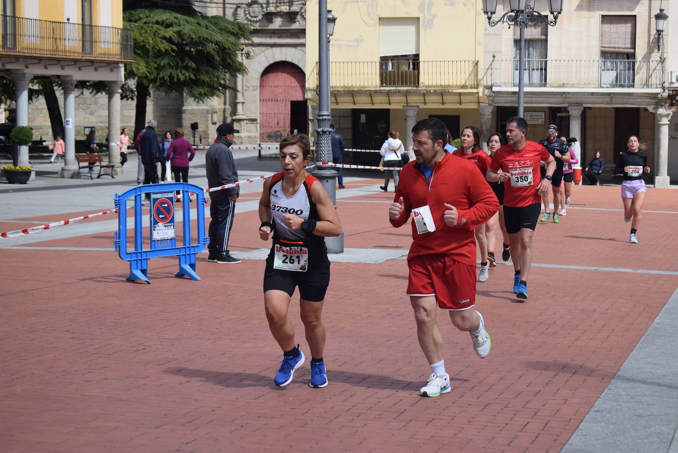 Ignacio Comillas y Sara Izquierdo ganan la XXX Carrera Peñarandina Hijos, Padres y Abuelos 1 de Mayo