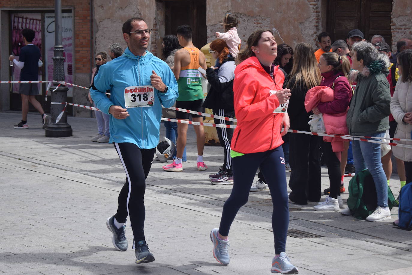 Ignacio Comillas y Sara Izquierdo ganan la XXX Carrera Peñarandina Hijos, Padres y Abuelos 1 de Mayo
