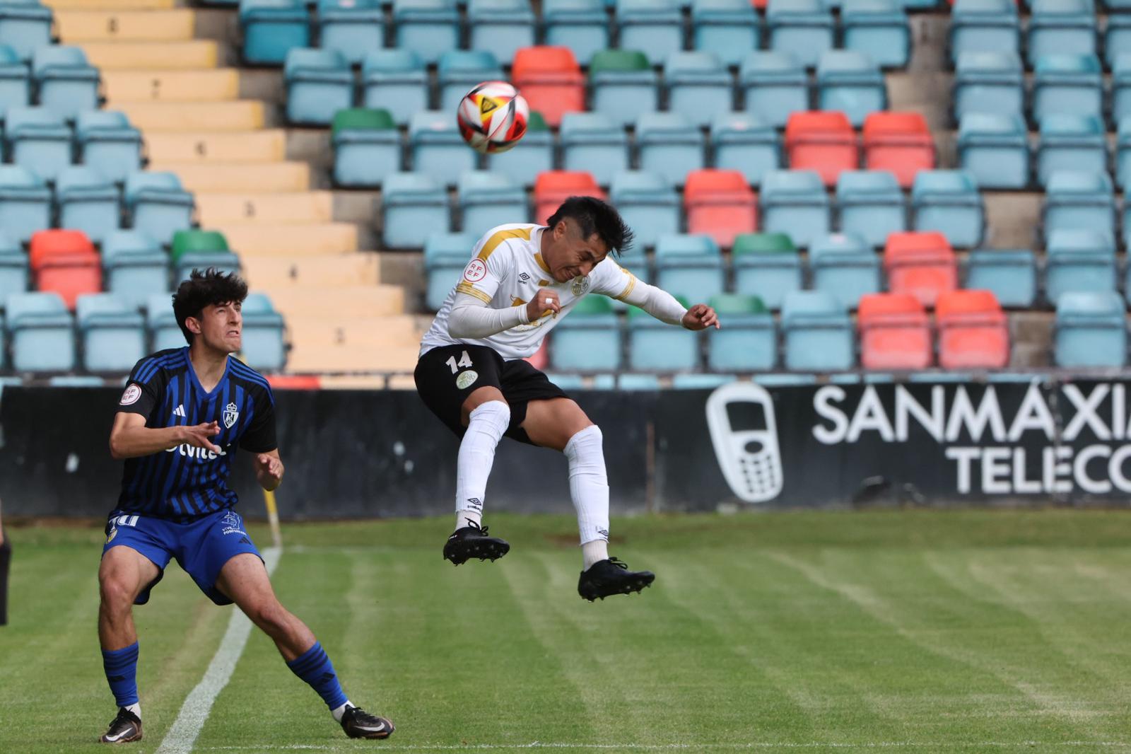 Un Salamanca CF UDS lanzado no se basta y mira ya al playoff de ascenso