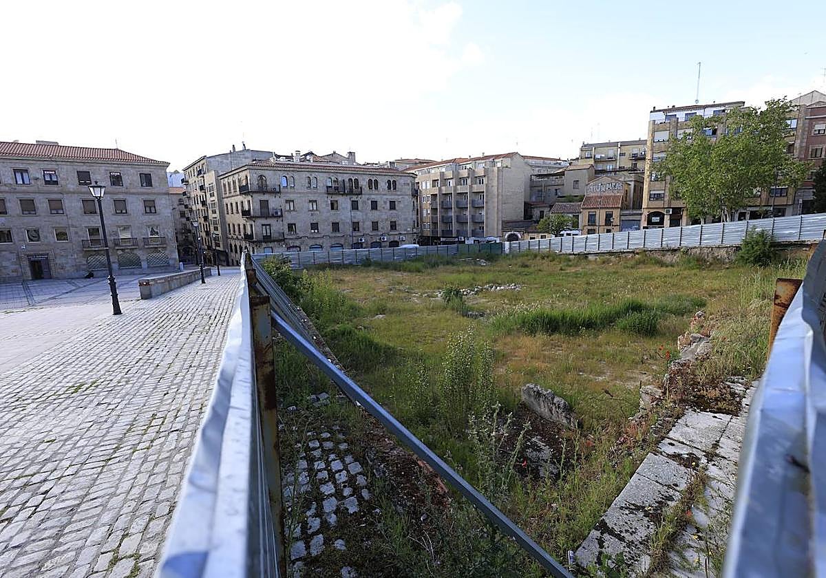 Imagen de la plaza del antiguo teatro Bretón.