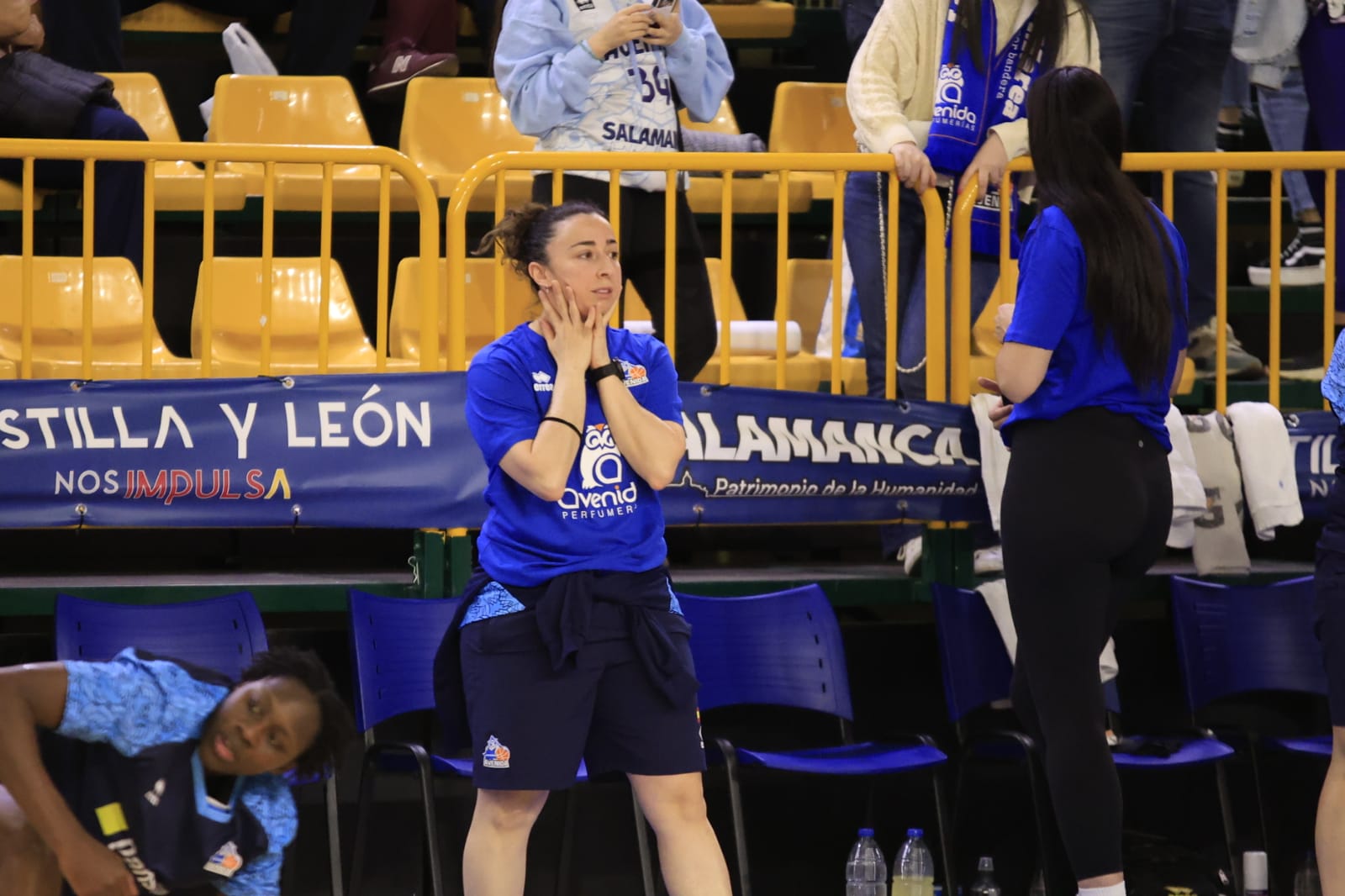 El emocionante partido entre Avenida y Valencia Basket, en imágenes