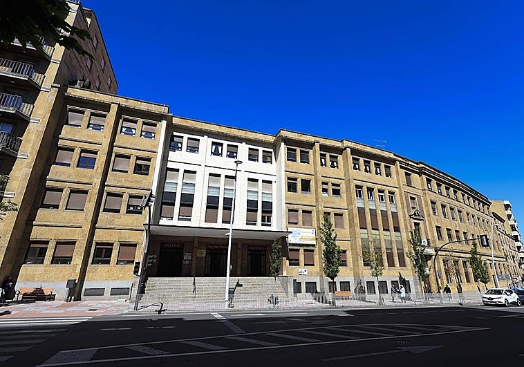 Fachada del colegio San Juan Bosco