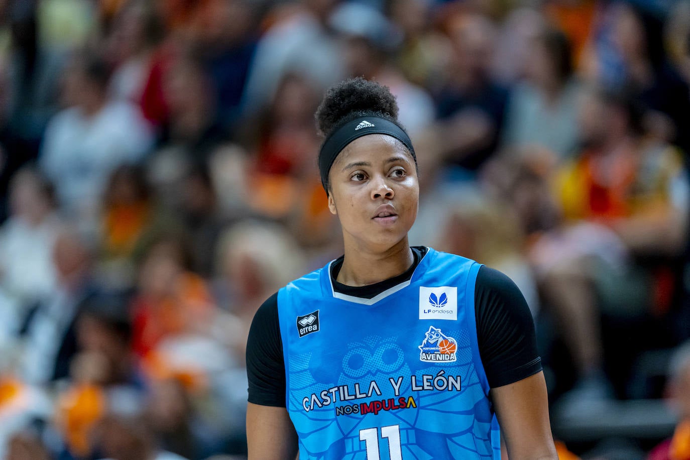 El partido entre Avenida y Valencia Basket en imágenes