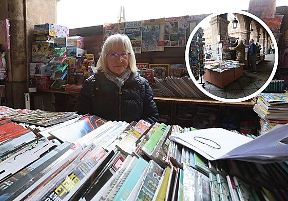 Dori en el quiosco de la Plaza Mayo de Salamanca.