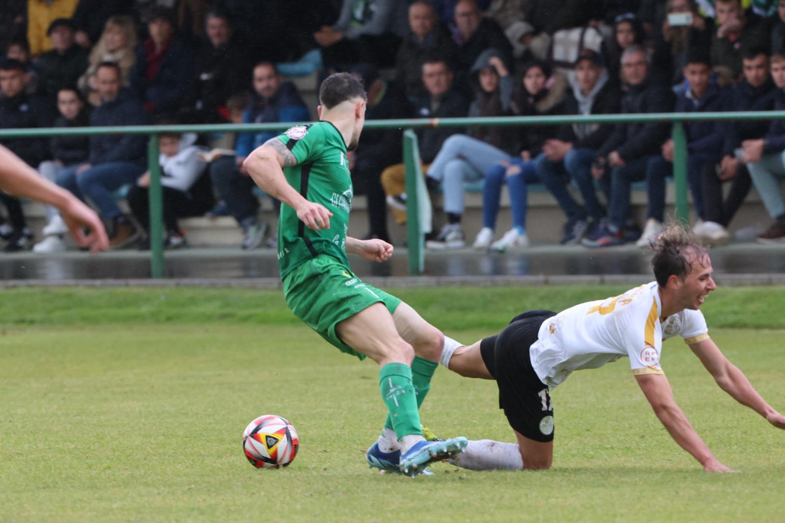 El Salamanca UDS inicia el play-off de ascenso con victoria