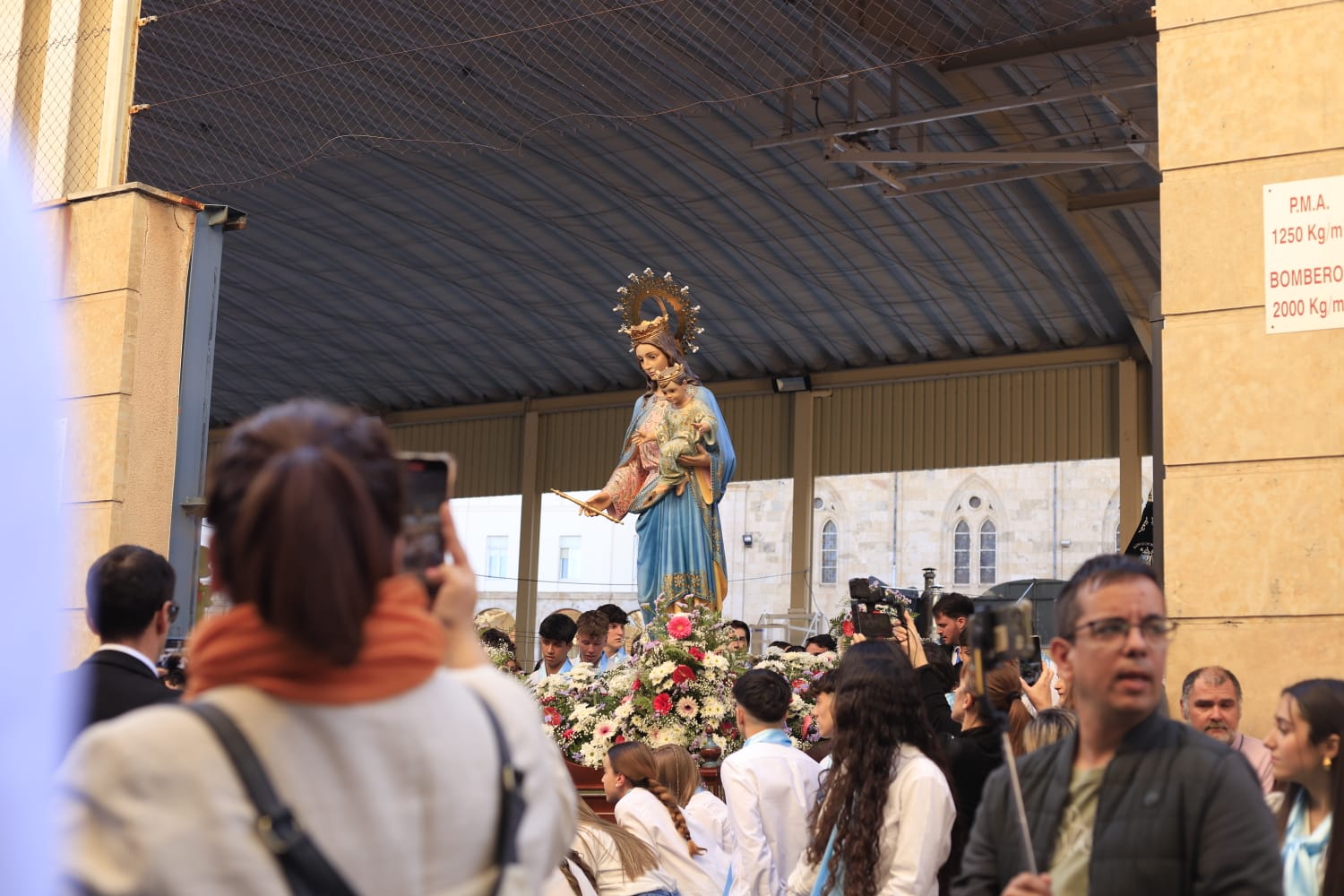 En imágenes, la procesión en honor a Maria Auxiliadora