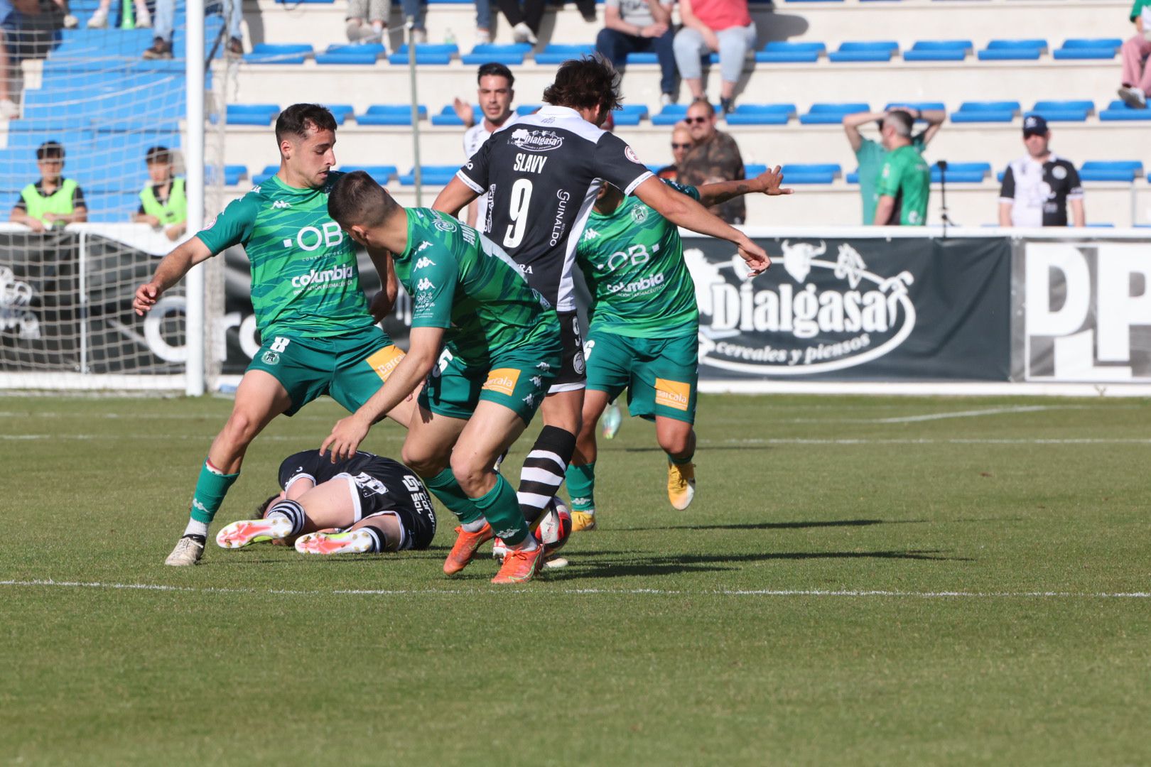 El partido entre Unionistas CF y CD Arenteiro en imágenes