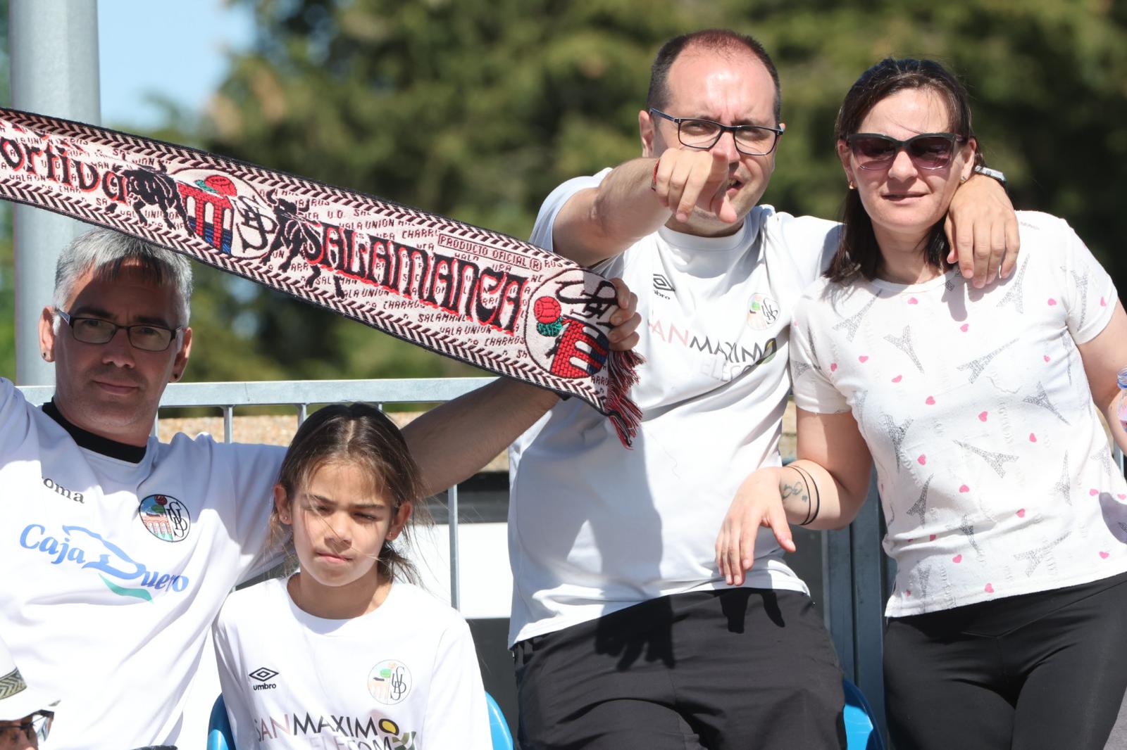 El Salamanca CF UDS, arropado en Tordesillas por su afición