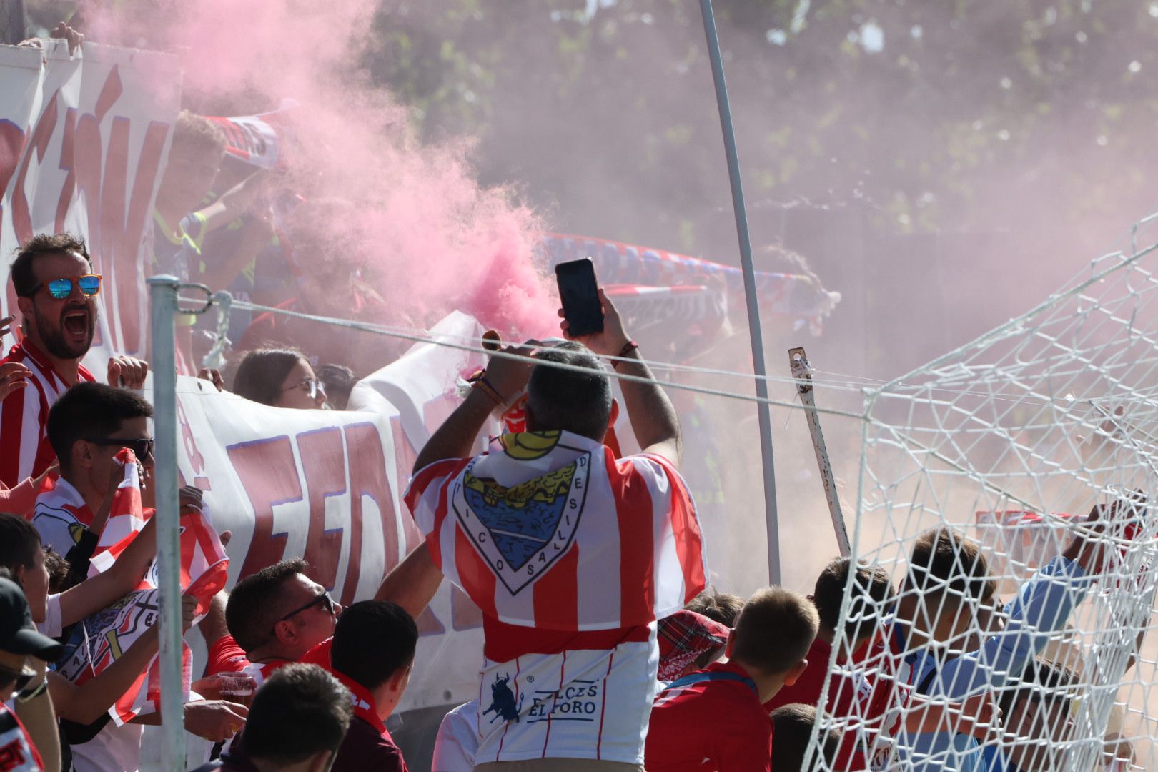 El Salamanca CF UDS, arropado en Tordesillas por su afición