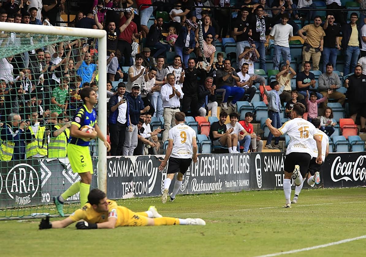 El Salamanca UDS-Atlético Tordesillas, en imágenes