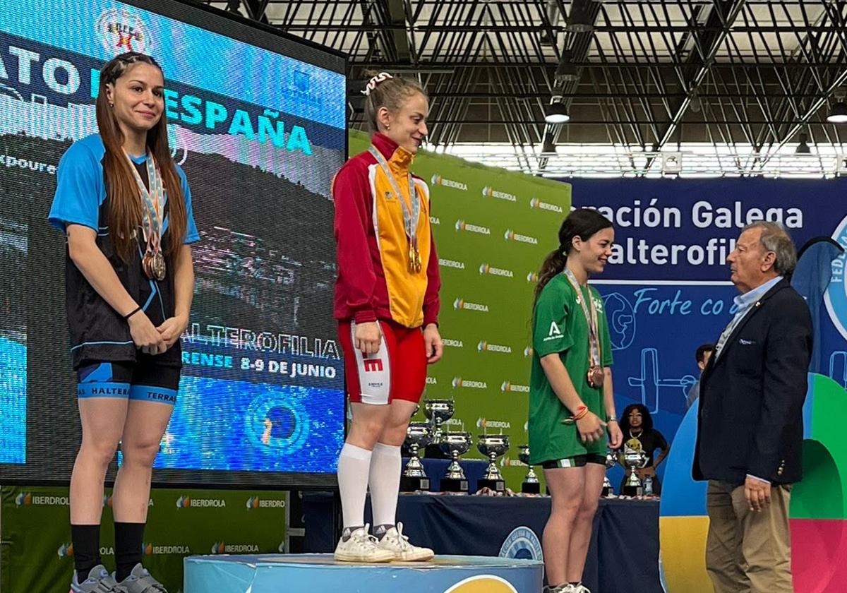 Marta García Rincón, en lo alto del podio nacional.