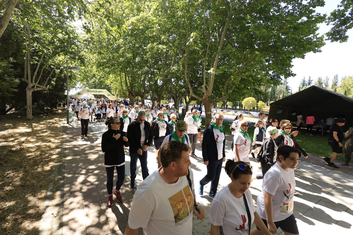 Cientos de salmantinos marchan por una buena causa