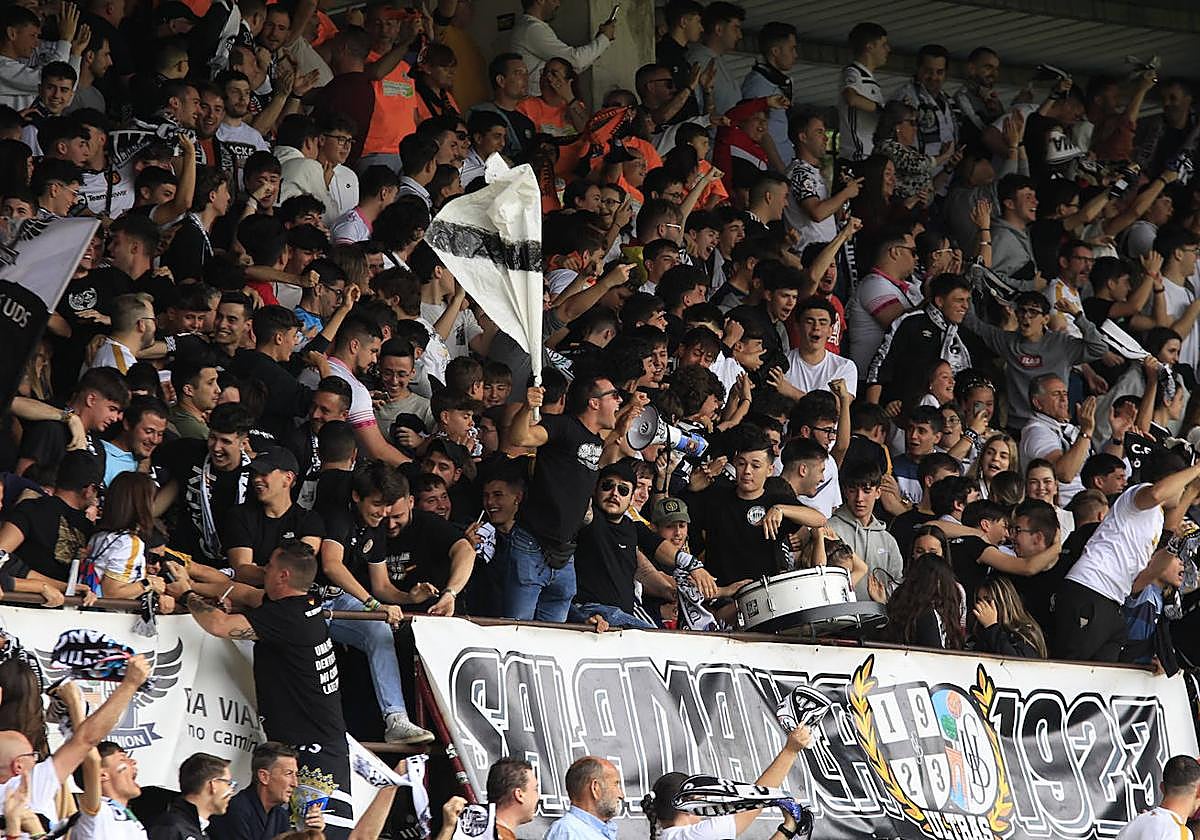 El Helmántico en el encuentro de vuelta frente al Atlético Tordesillas