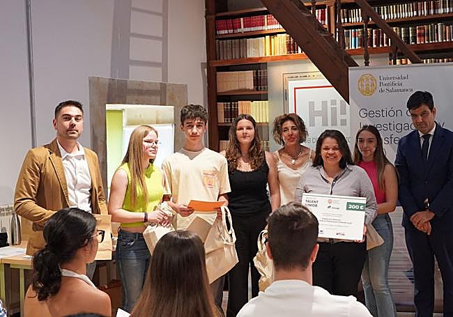 Responsables del proyecto 'Explora tu tierra'.