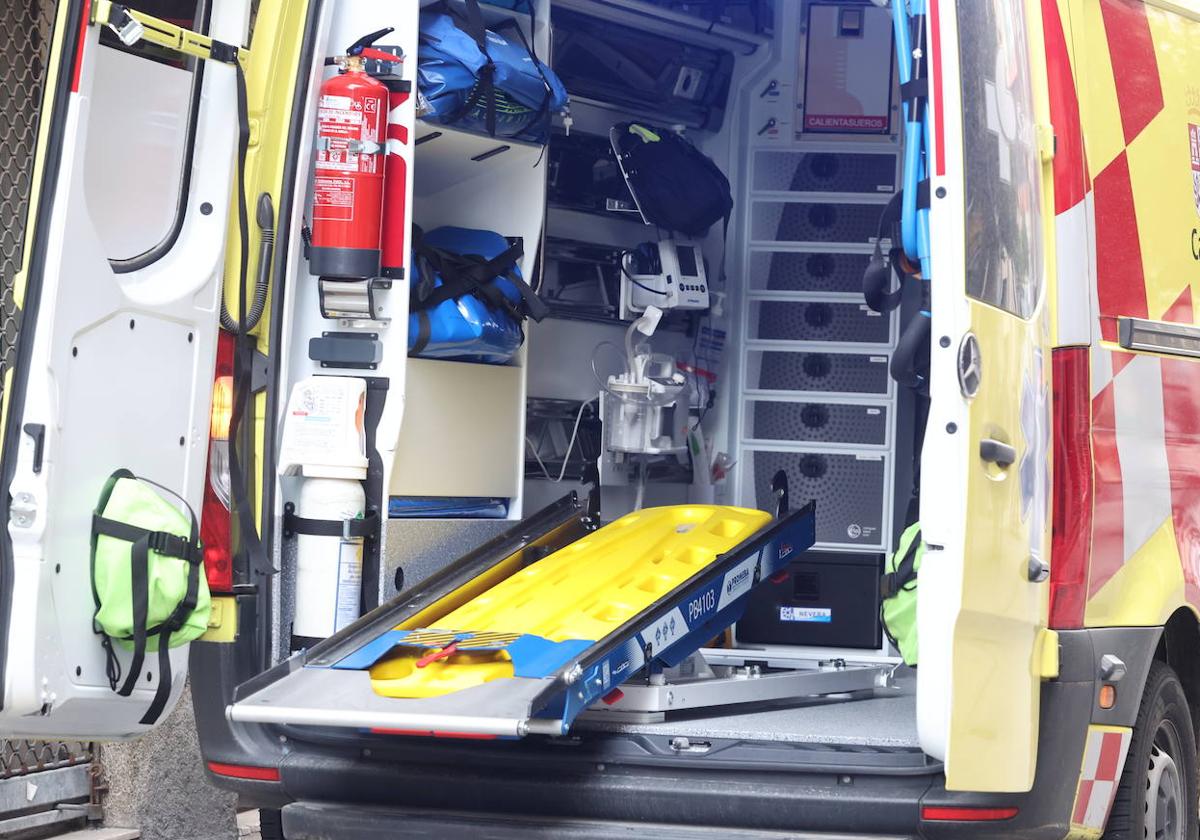 Foto de Archivo Ambulancia en Salamanca