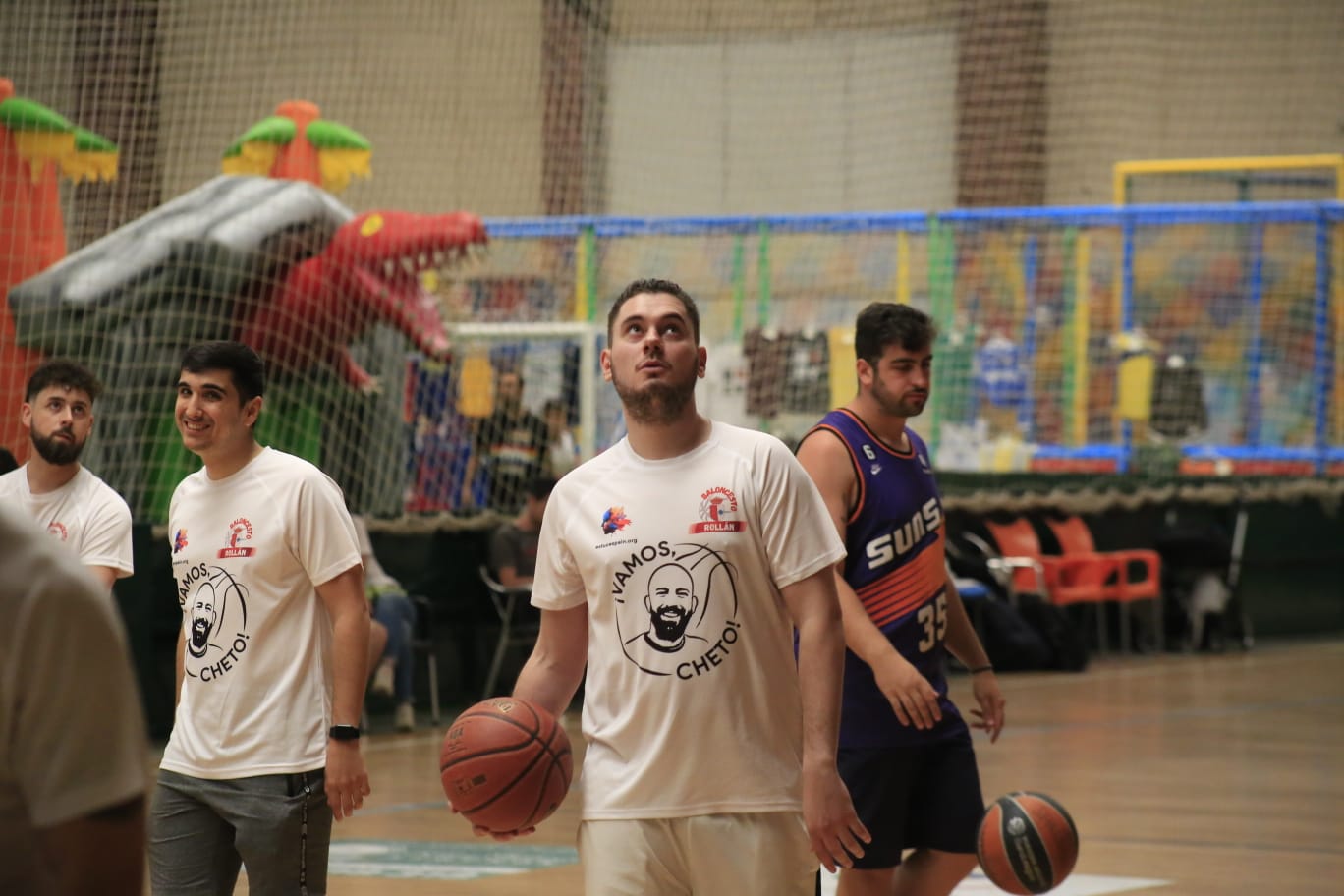 El baloncesto salmantino se une a favor de Cheto y la Asociación de Tumores Cerebrales