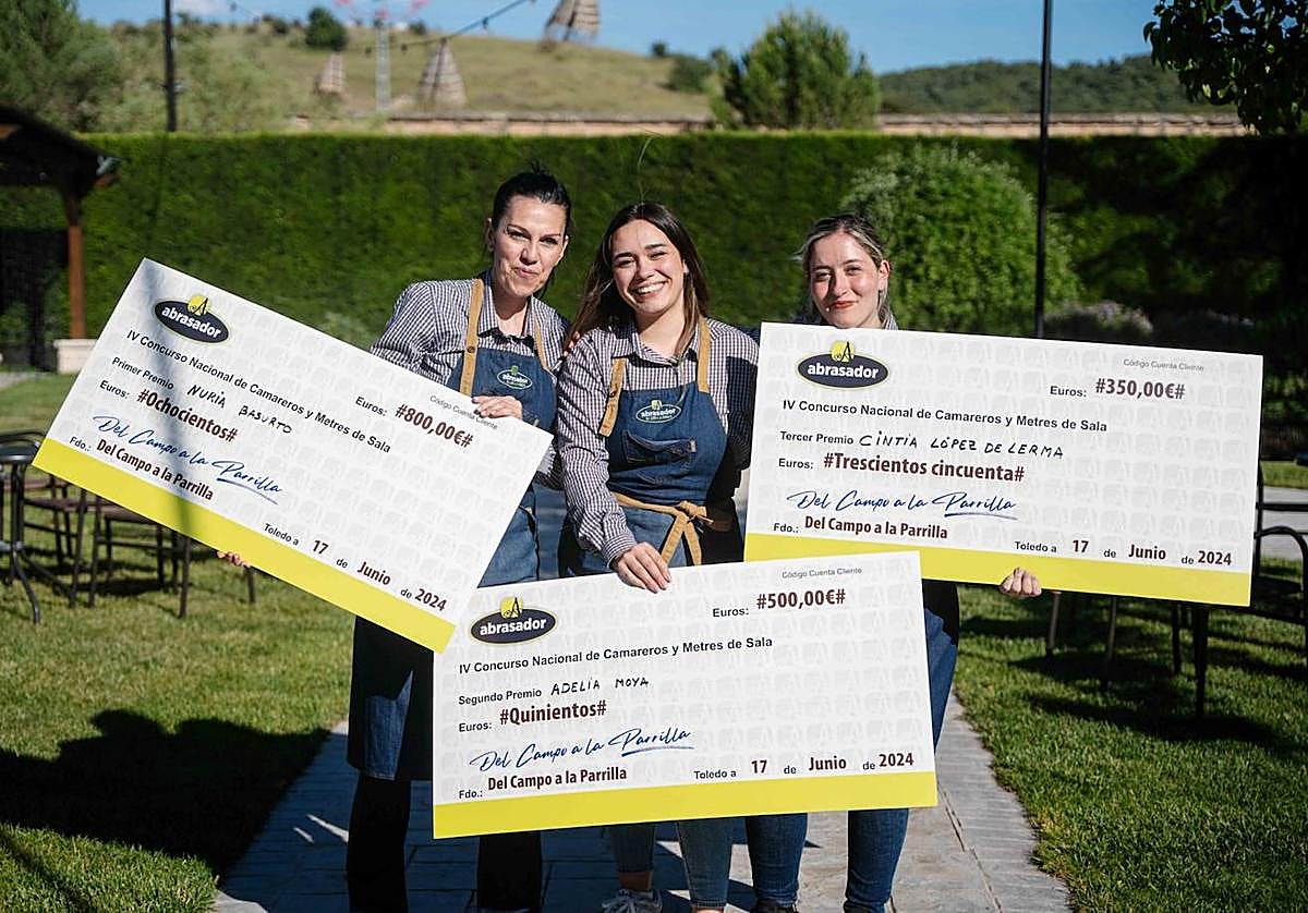 Las tres finalistas del IV Concurso Nacional de Camareros y Metres