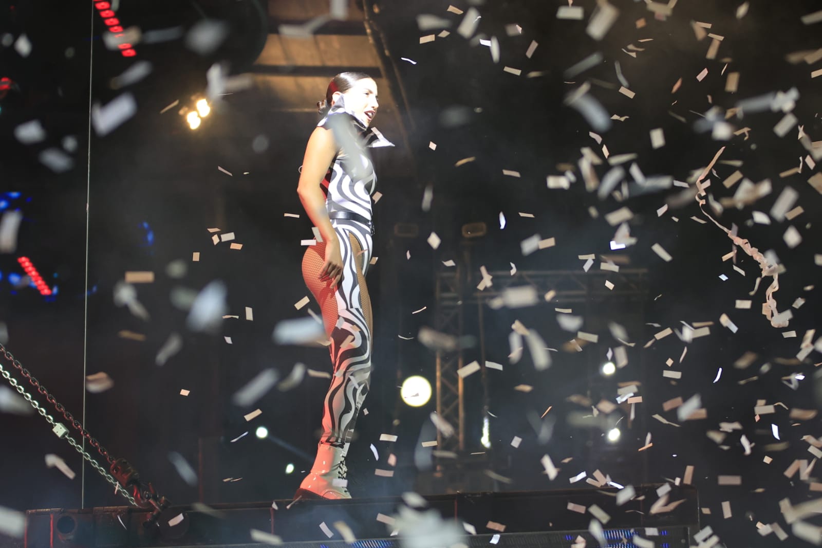 La actuación de Panorama en Castellanos de Villiquera, en imágenes