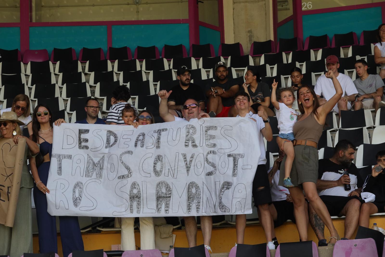 La grada del Helmántico, en la final por el ascenso a Segunda RFEF