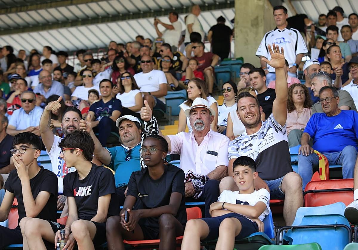 La grada del Helmántico, en la final por el ascenso a Segunda RFEF