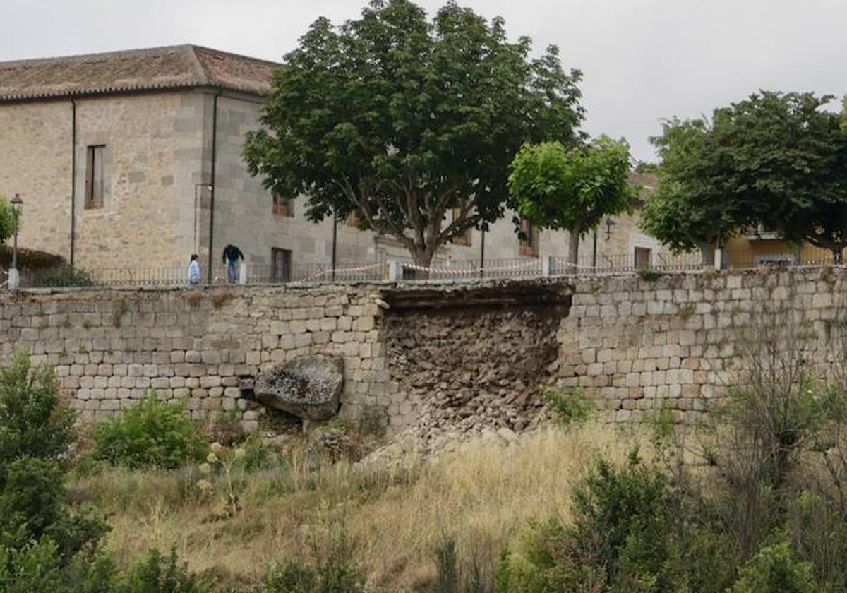 La muralla milenaria de Salamanca que sufre su enésimo derrumbe a la espera de un arreglo