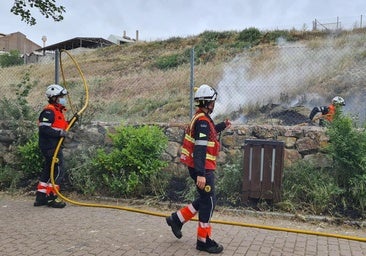 Dos fuegos en Carbajosa y Pedrosillo de los Aires movilizan a los bomberos
