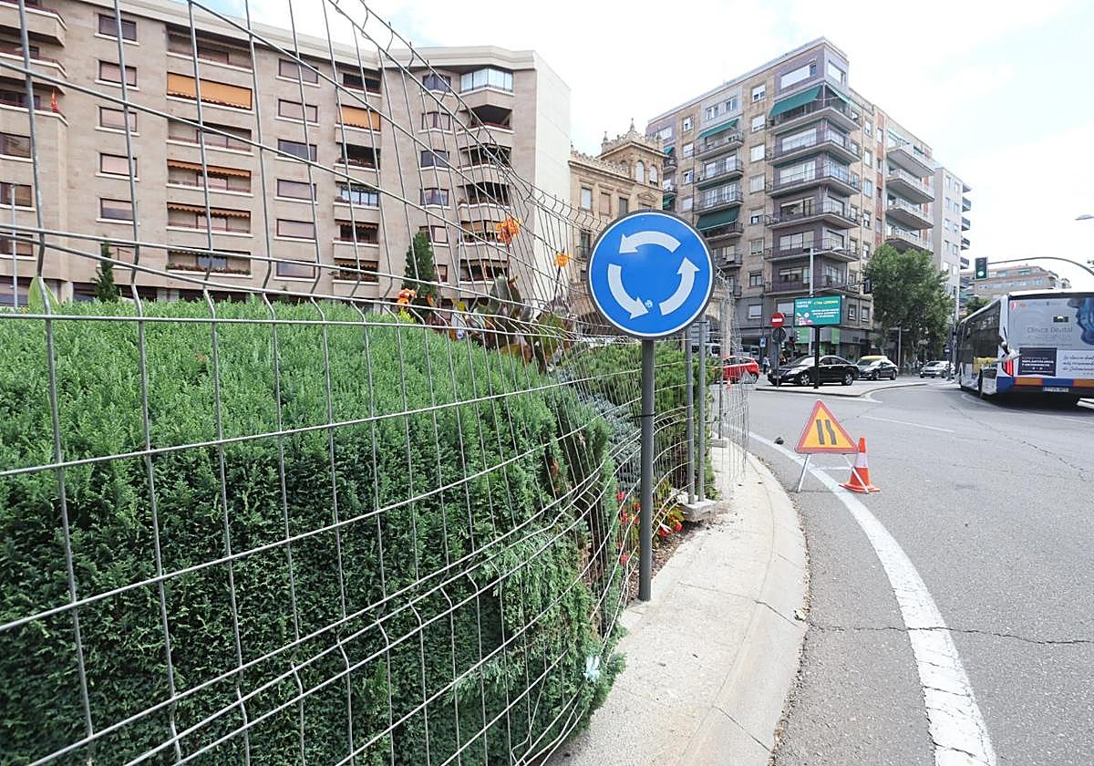 Fuente de la Puerta Zamora vallada para la Eurocopa