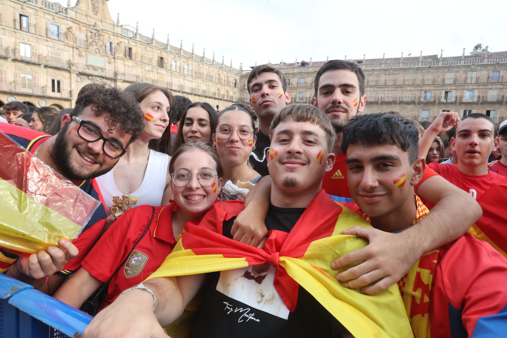La Plaza Mayor espera la victoria de La Roja