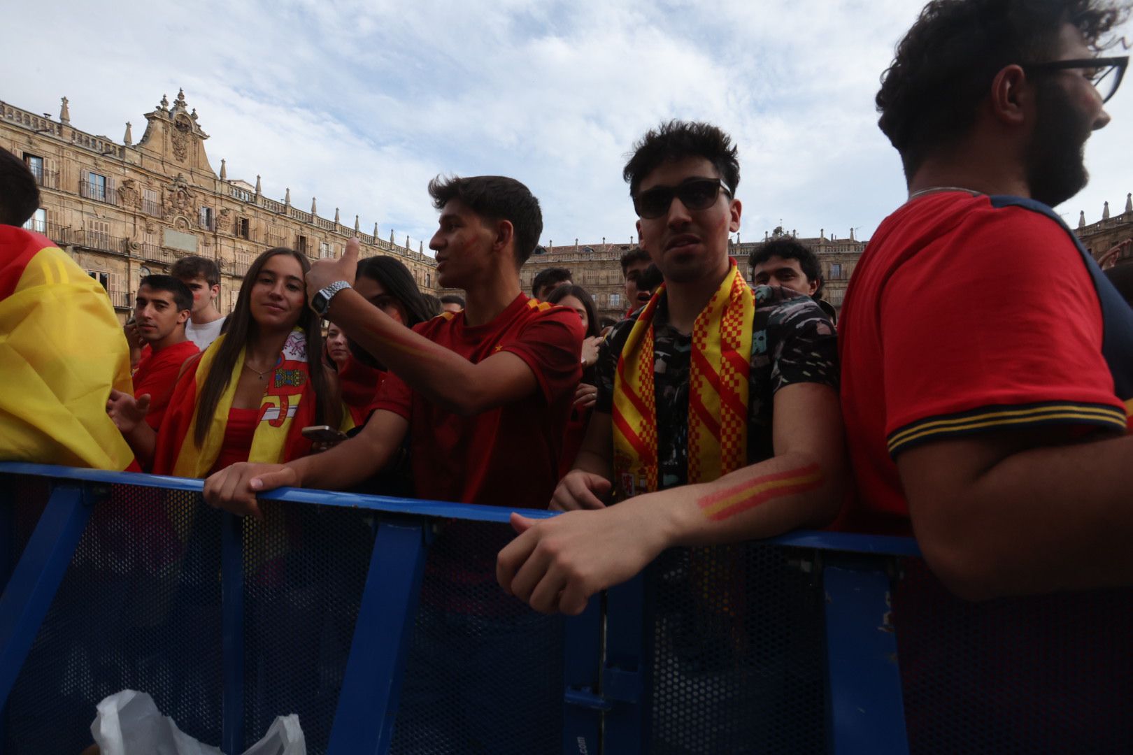 La Plaza Mayor espera la victoria de La Roja