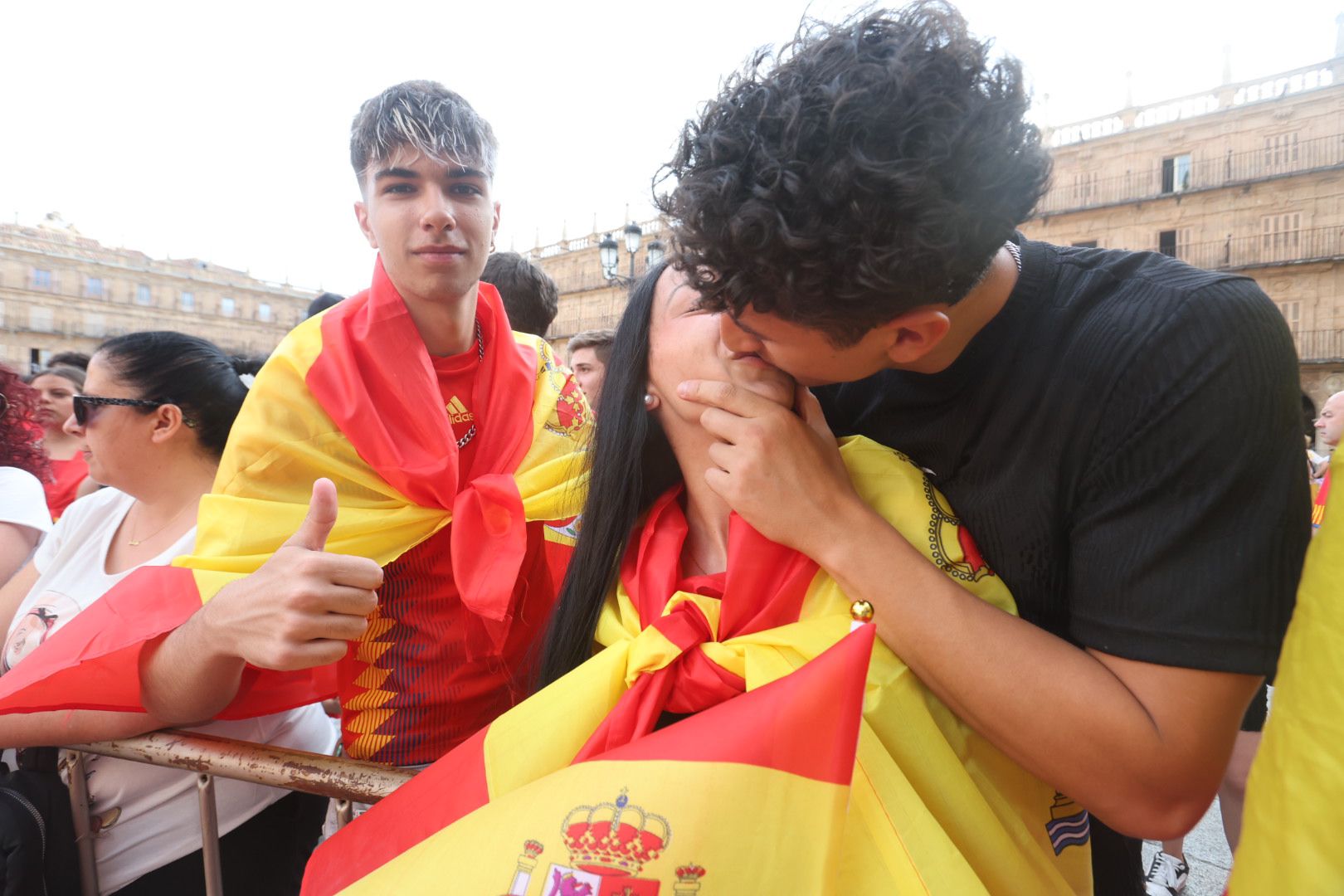 La Plaza Mayor espera la victoria de La Roja