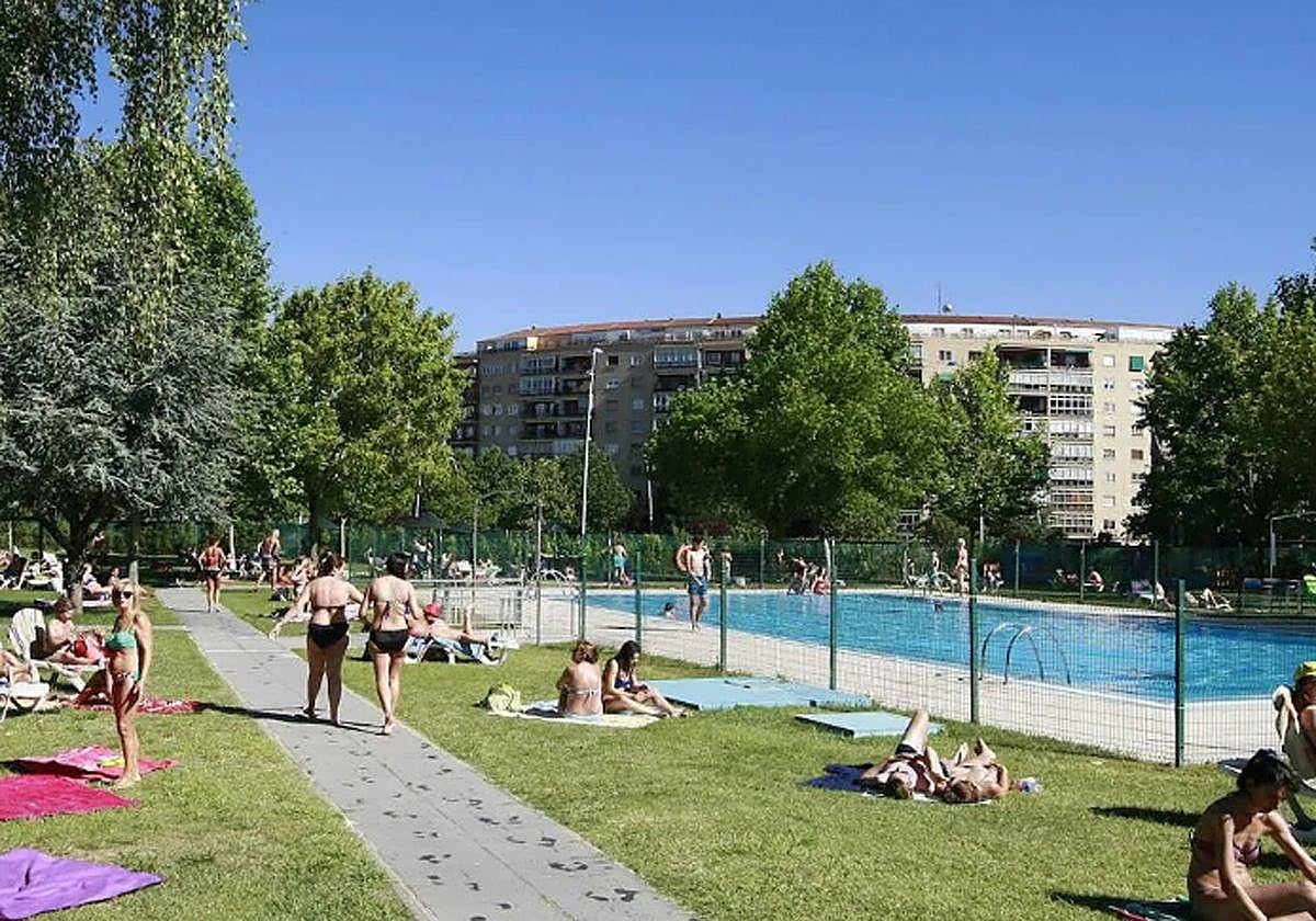 Piscinas municipales de Garrido.