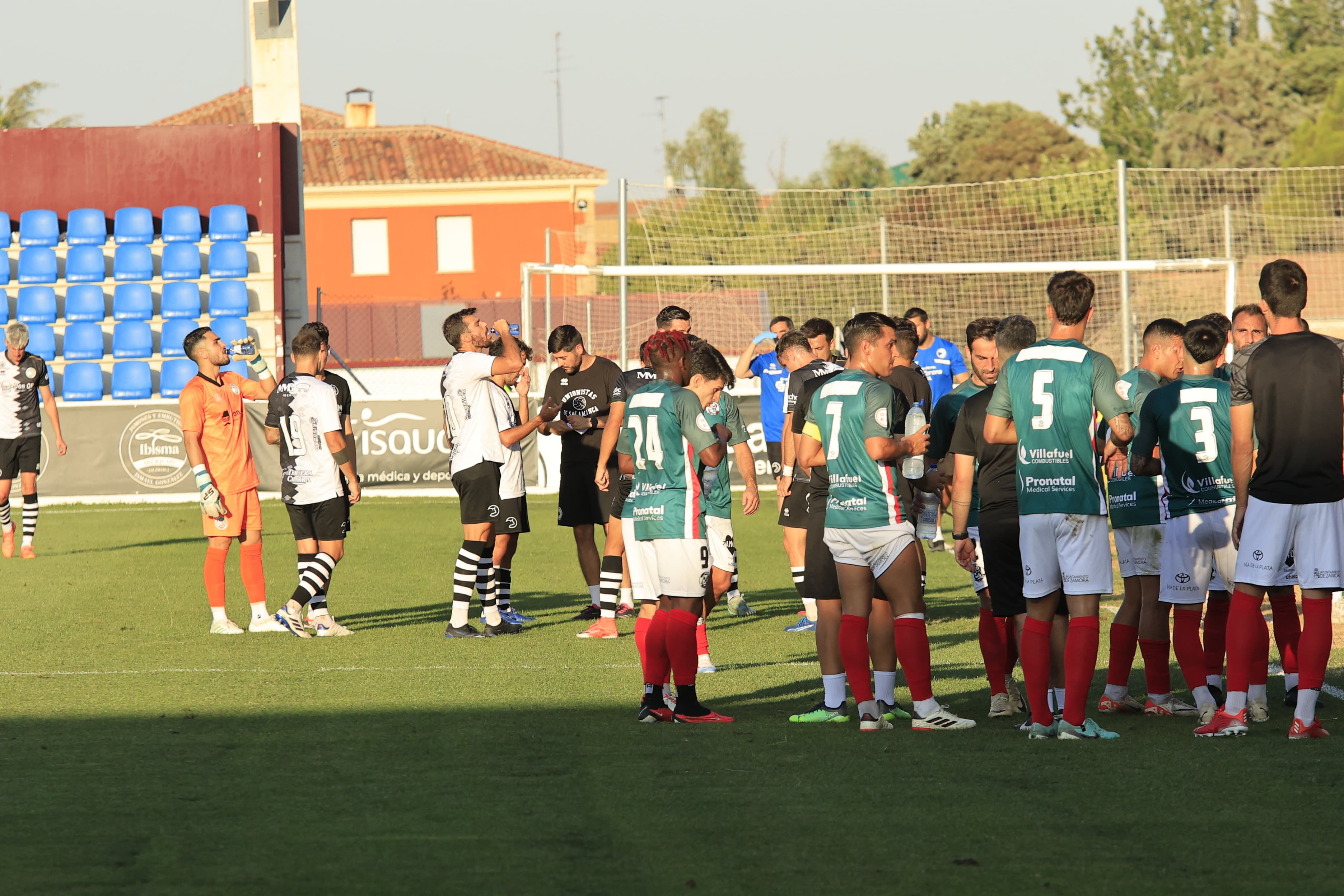 Unionistas se estrena en el Reina Sofía con victoria ante el Zamora