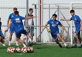 Un entrenamiento de la pretemporada de Unionistas.