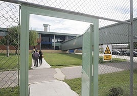 Entrada a la prisión de Topas.