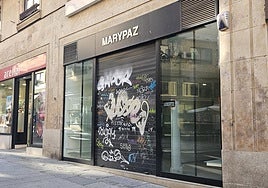 Tienda de Marypaz cerrada.