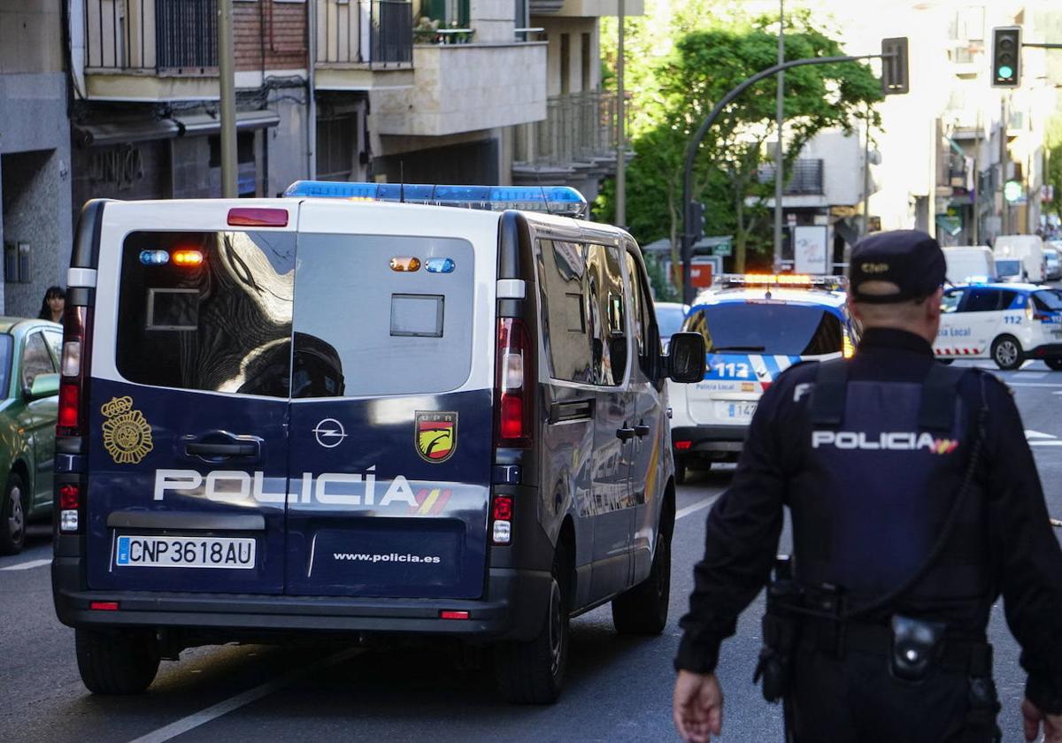 Foto de archivo de un coche de la Policía Nacional