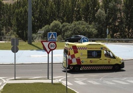 Una ambulancia en una foto de archivo