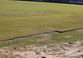 Estado del césped del Helmántico el pasado fin de semana ante el Rayo Cantabria.