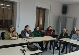 Participantes en la reunión.