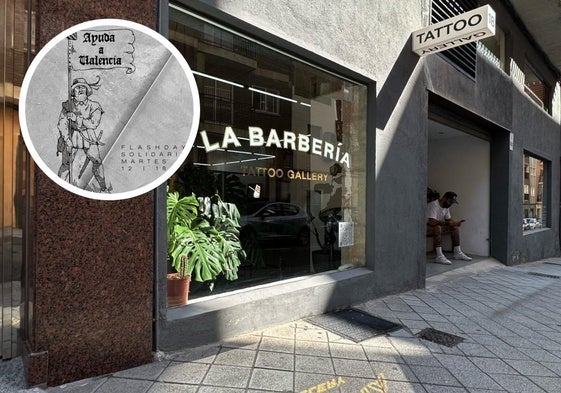 La fachada del estudio de tatuajes La Barbería, junto al cartel del 'Flash Day'.