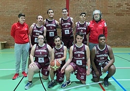 El equipo del AVIVA.