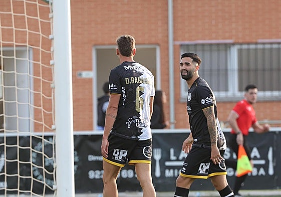 Rabadán y Dani García, jugadores de Unionistas de Salamanca